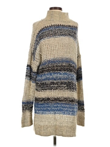 BCBGMAXAZRIA Pullover Sweater (view 1)