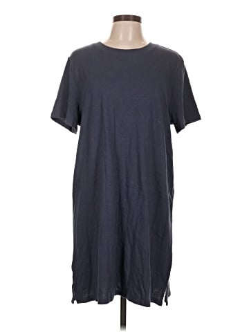 Old Navy Casual Dress (view 1)