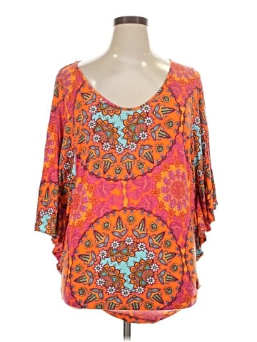 a.n.a. A New Approach 3/4 Sleeve Blouse (view 1)