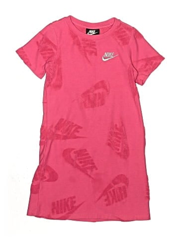 Nike Short Sleeve T-Shirt (view 1)