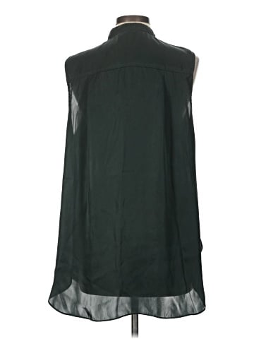 DR2 Sleeveless Blouse (view 2)
