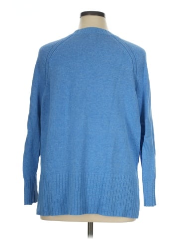 Old Navy Pullover Sweater (view 2)