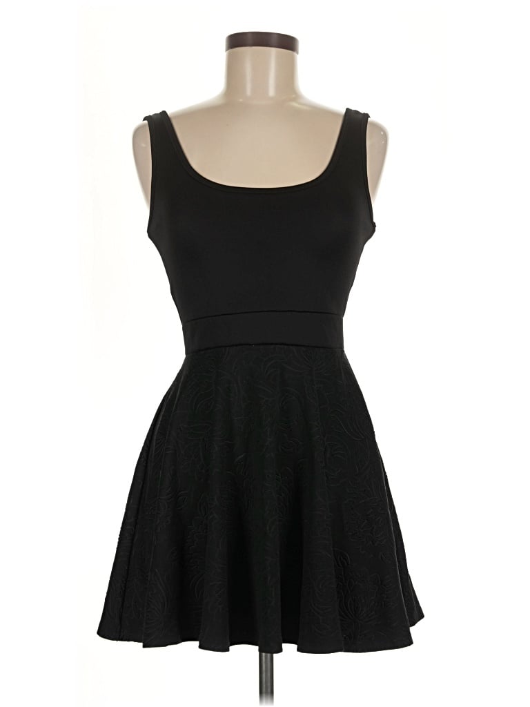 Pre-owned Honey Punch Cocktail Dress In Black
