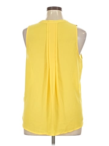 41Hawthorn Sleeveless Blouse (view 2)