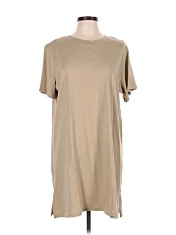 Old Navy Casual Dress (view 1)