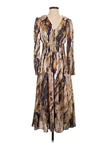 Julia Jordan Casual Dress (view 1)