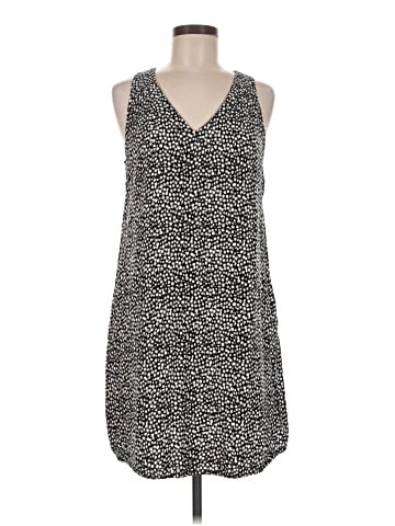 Old Navy Casual Dress (view 1)