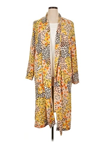 Cupcakes & Cashmere Kimono (view 1)
