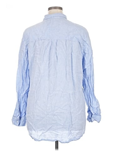 Gap Long Sleeve Button-Down Shirt (view 2)