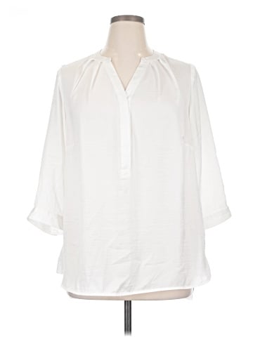 Violet & Claire 3/4 Sleeve Blouse (view 1)