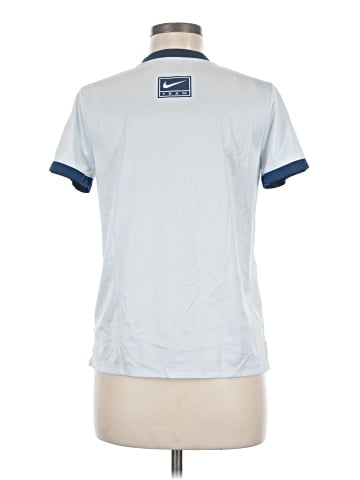Nike Short Sleeve T-Shirt (view 2)