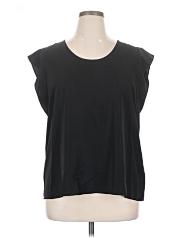 Express Short Sleeve Top (view 1)