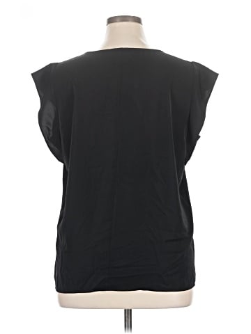 Express Short Sleeve Top (view 2)