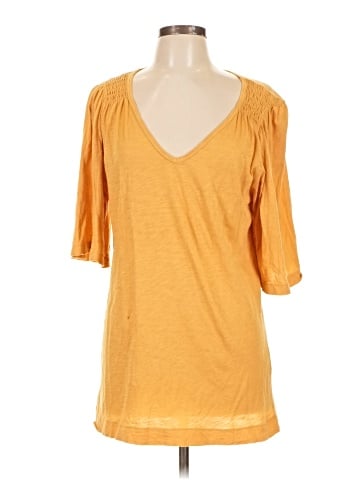 t.la 3/4 Sleeve T-Shirt (view 1)