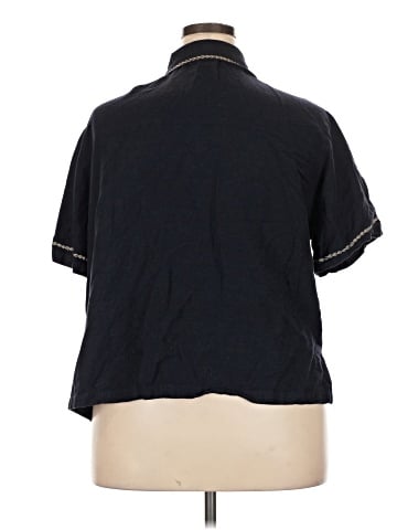 Kaktus Short Sleeve Button-Down Shirt (view 2)