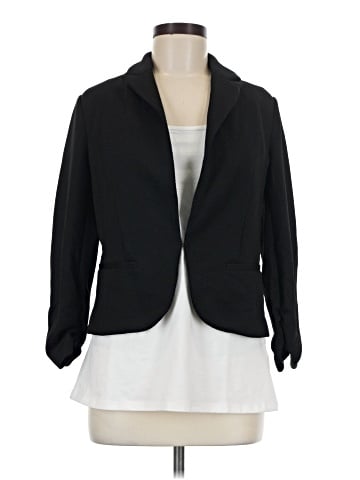 Amanda + Chelsea Blazer (view 1)