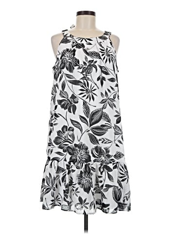 Adrienne Vittadini Casual Dress (view 1)