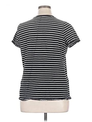 Torrid Short Sleeve T-Shirt (view 2)