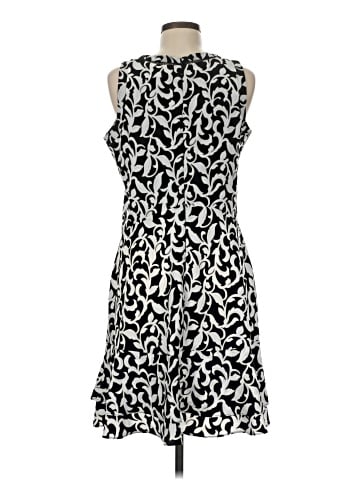 White House Black Market Casual Dress (view 2)