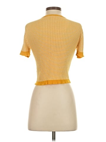 Brandy Melville Pullover Sweater (view 2)