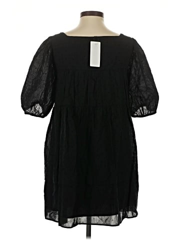 Uniqlo Casual Dress (view 2)