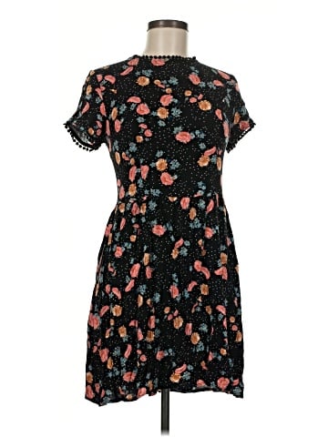 Xhilaration Casual Dress (view 1)