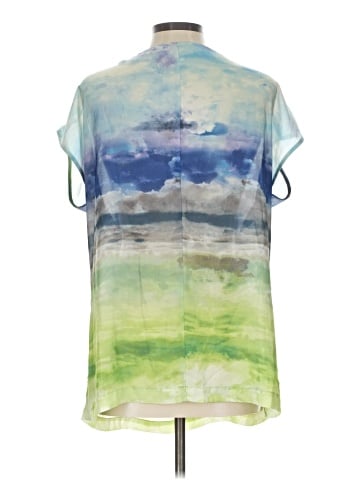 Liz Claiborne Short Sleeve T-Shirt (view 2)