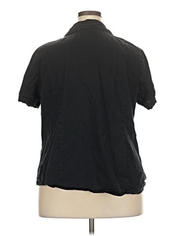 St. John's Bay Short Sleeve Button-Down Shirt (view 2)