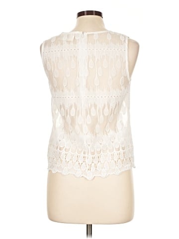 JOA Sleeveless Blouse (view 2)