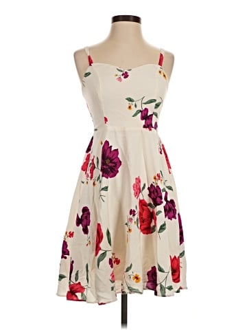 Old Navy Casual Dress (view 1)