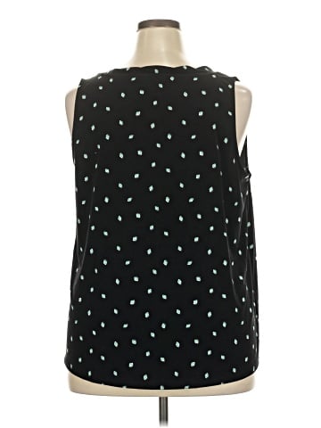 41Hawthorn Sleeveless T-Shirt (view 2)
