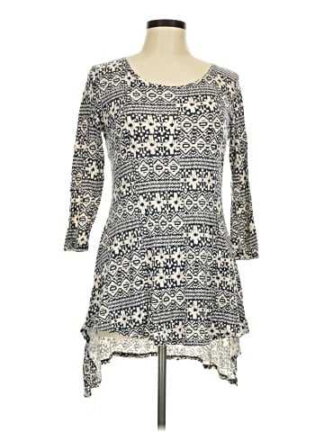 Chris & Carol Casual Dress (view 1)