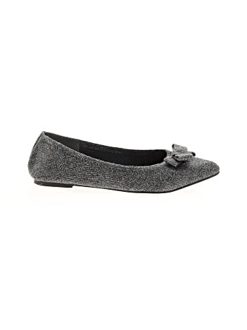 Mia Flats (view 1)