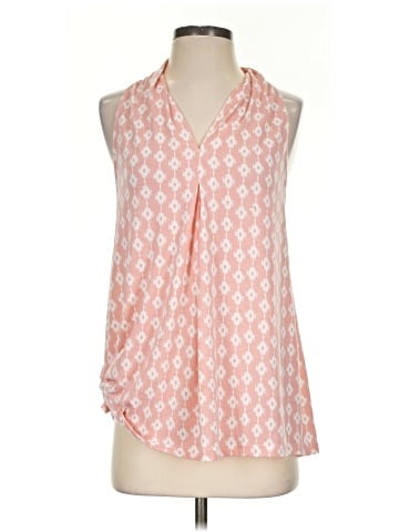 Weekend Suzanne Betro Sleeveless Blouse (view 1)