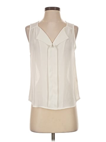 E&M Collection Sleeveless Blouse (view 1)