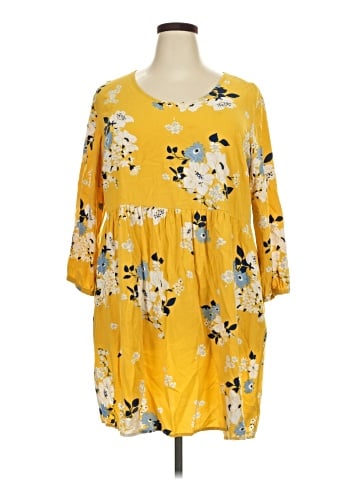 Old Navy Casual Dress (view 1)