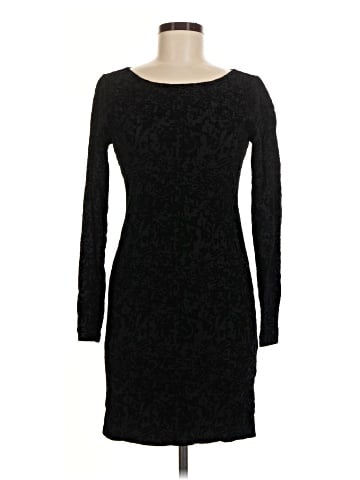 Alice + Olivia Casual Dress (view 1)