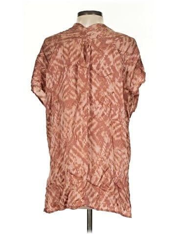 Karlie Short Sleeve T-Shirt (view 2)