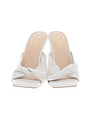 Anne Michelle Sandals (view 2)