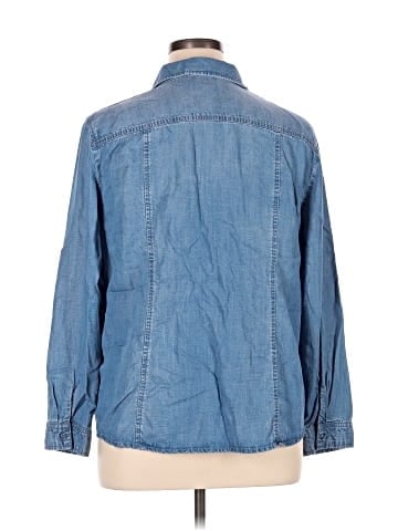 Chico's Long Sleeve Button-Down Shirt (view 2)