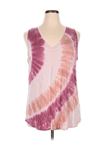 24/7 Maurices Tank Top (view 1)