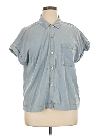 Jane and Delancey Short Sleeve Button-Down Shirt (view 1)