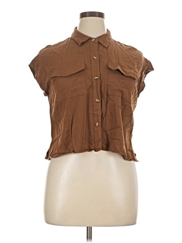 Rose + Olive Sleeveless Button-Down Shirt (view 1)