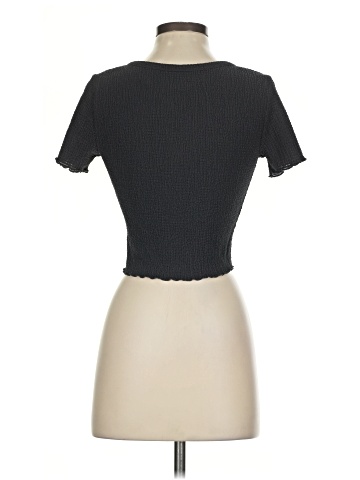 GU Short Sleeve Top (view 2)