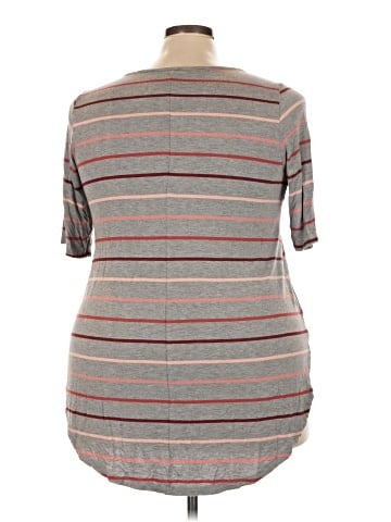 Torrid Short Sleeve T-Shirt (view 2)