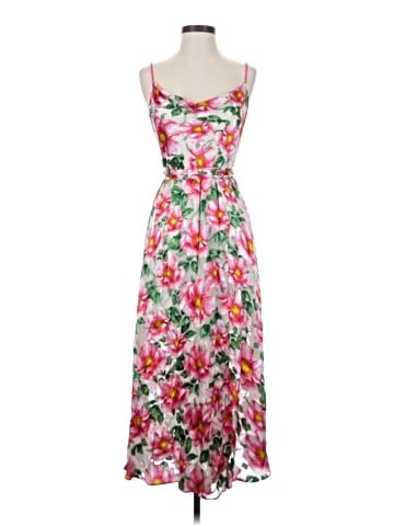 Alice + Olivia Casual Dress (view 1)
