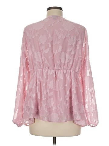 Torrid 3/4 Sleeve T-Shirt (view 2)