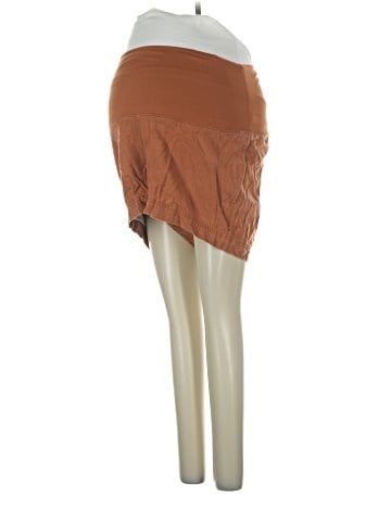 Old Navy - Maternity Shorts (view 1)