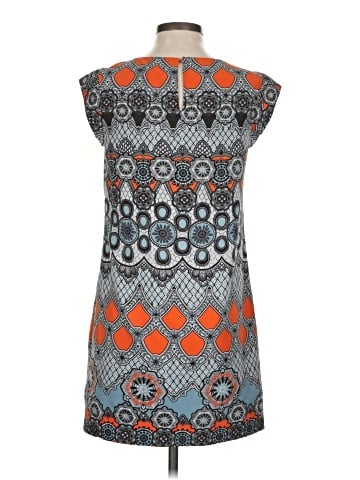 Banana Republic Factory Store Casual Dress (view 2)