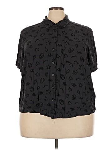 Torrid Short Sleeve Blouse (view 1)